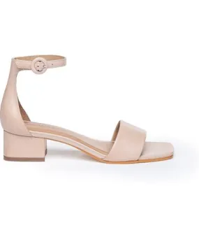 Bernardo Footwear Bernardo Jalena Low Heel Sandal