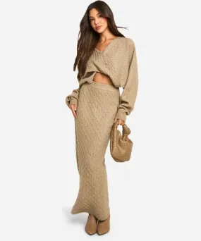 boohoo Womens Soft Cable Twist Front Crop Sweater And Maxi Skirt Set