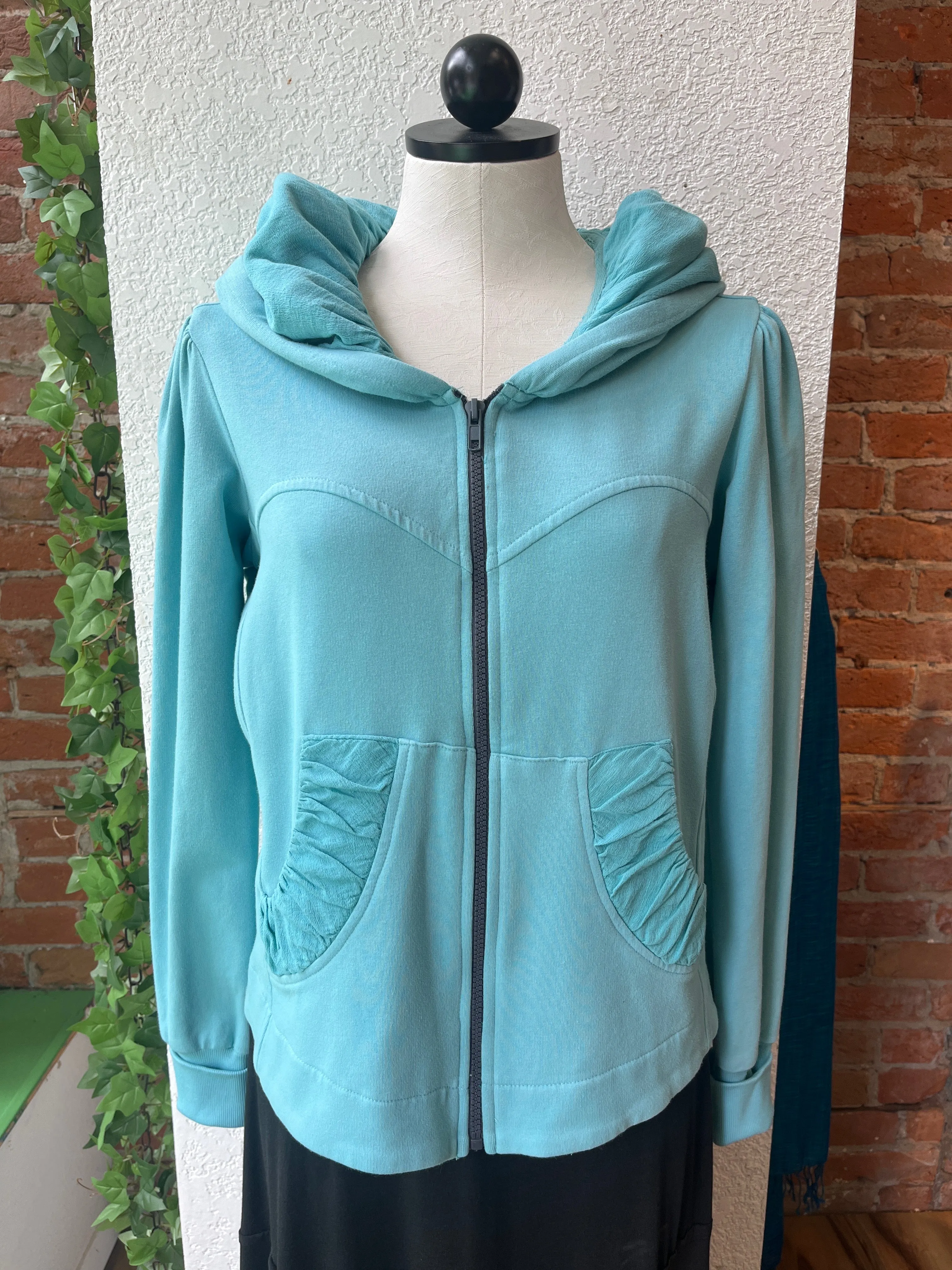 CMC hoodie jacket/coat  3261, short zip (6 colors)