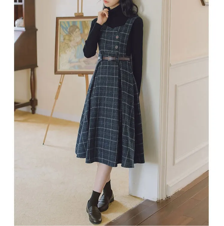 Pinafore Dress - Petya Wool Dark Academia